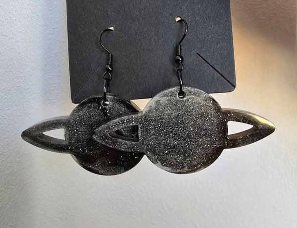 Betoverende Planeten Oorbellen | Glitter Zwart