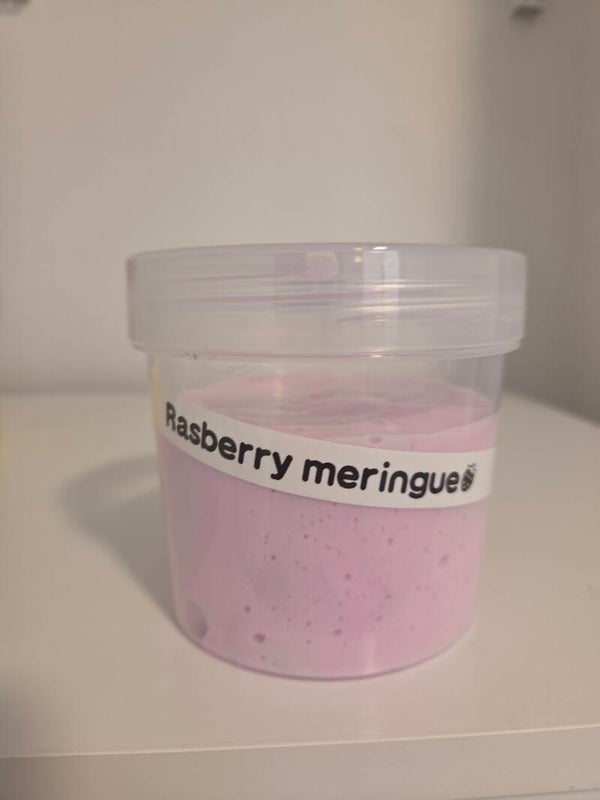Rasberry meringue