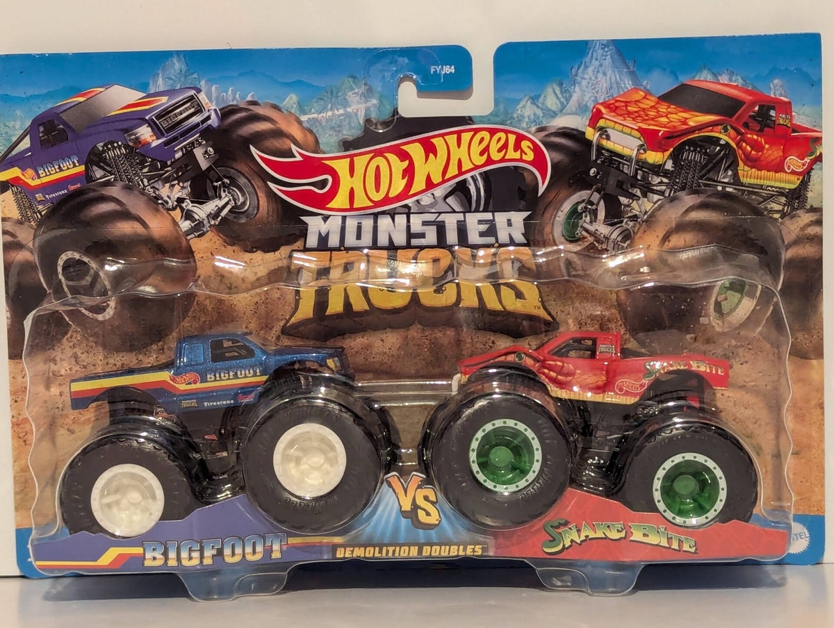 Red Snakebite / Snakebite / 1/64 scale / Hot Wheels / Diecast Trucks ...