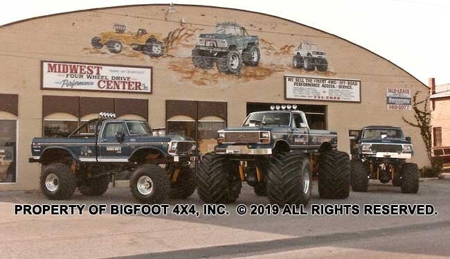 5511 Lindbergh Blvd in Hazelwood, Missouri 63042 / Bigfoot HQs