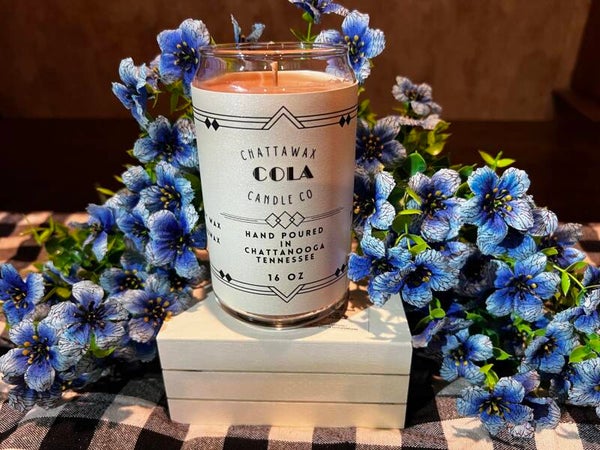 16 Oz Soy and Beeswax Soda Can-dle