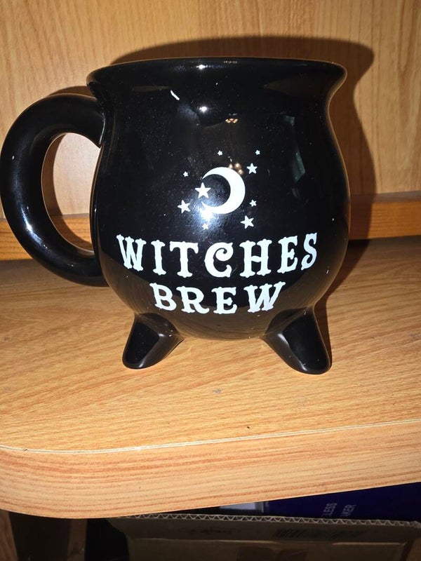 Hexen-Tasse „WITCHES BREW“