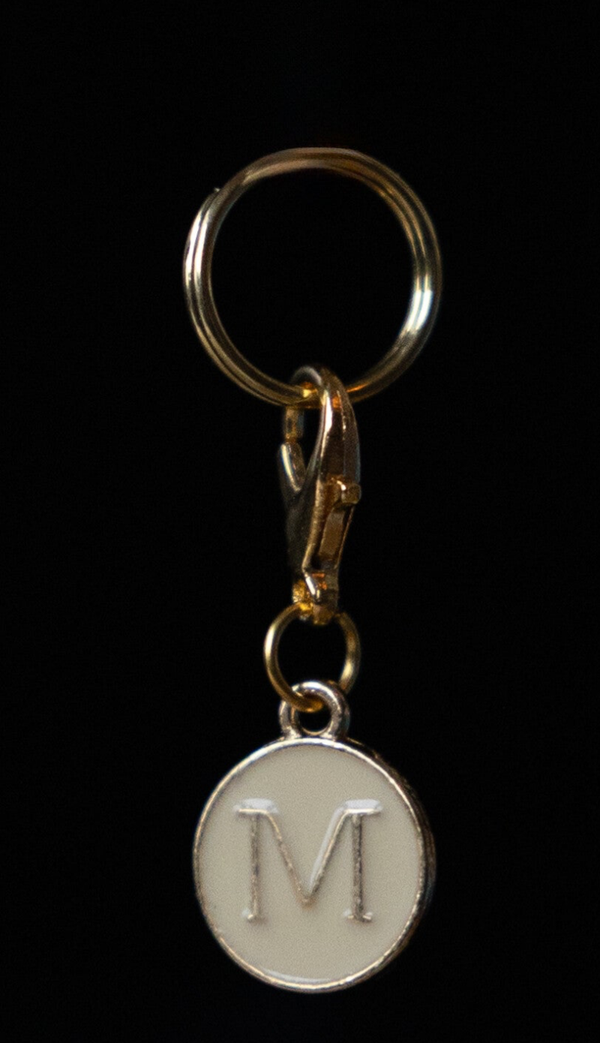 Chevalure letter beige
