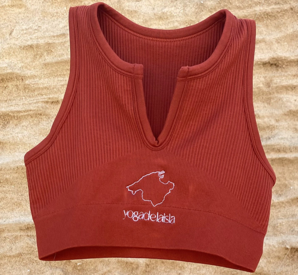 Top con escote V arena "la isla"