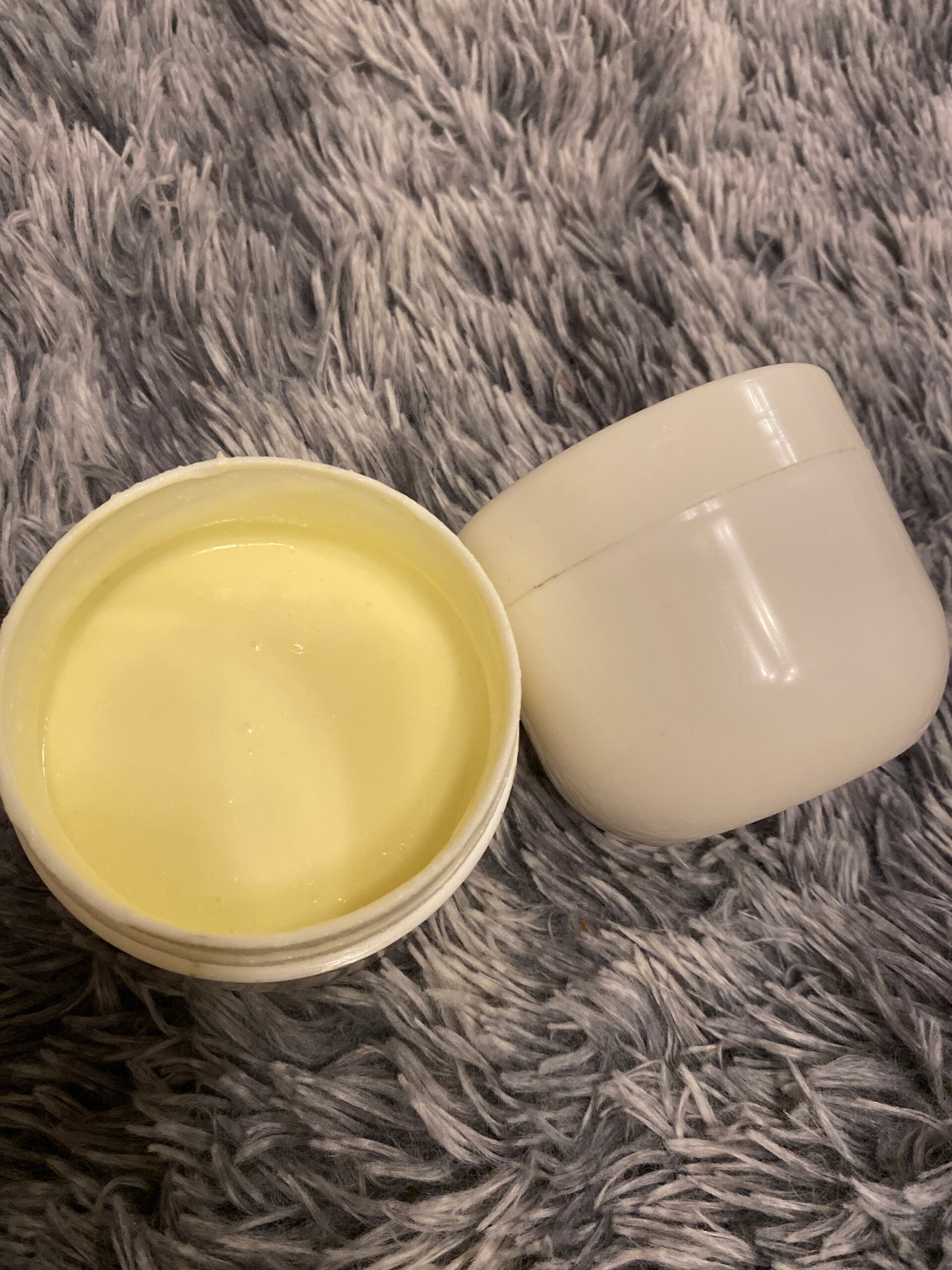 1 Lait corporel beurre de Karité éclaircissant