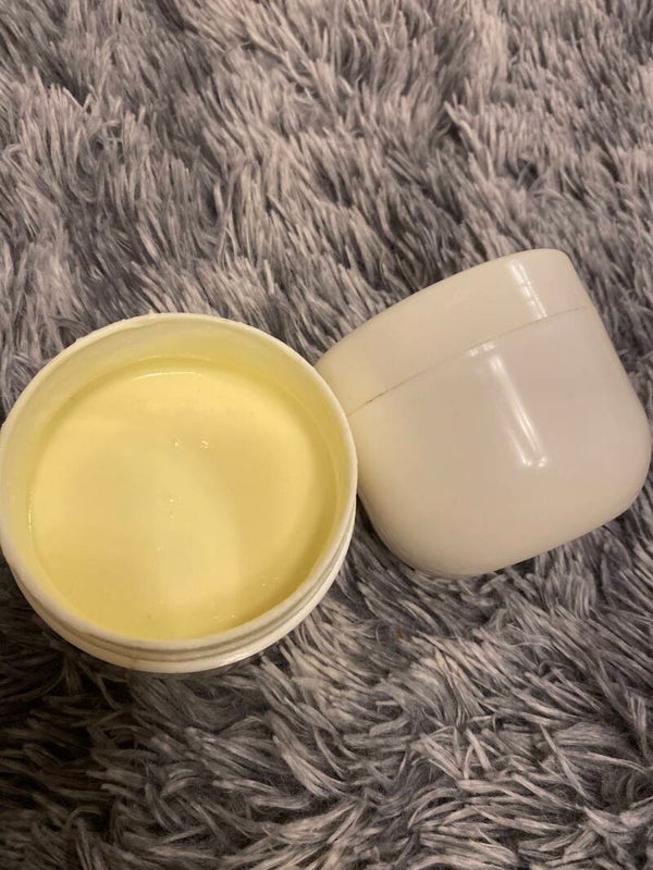 1 Lait corporel beurre de Karité éclaircissant