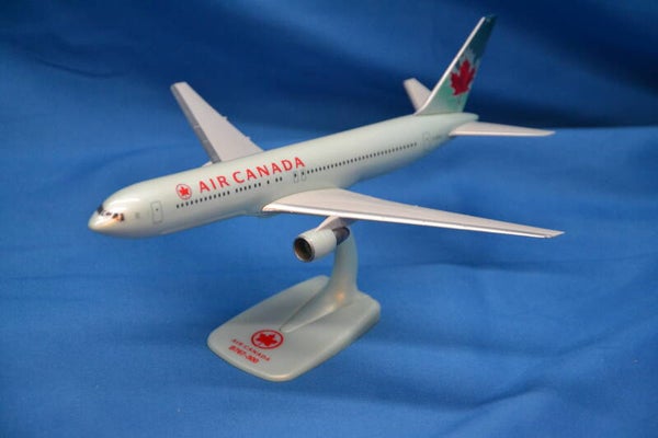 Boeing B 767-300 Air Canada