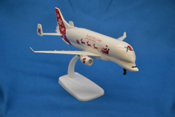 Airbus A330-743 Beluga XL Kerst uitvoering