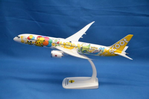 Boeing B 787-9 Scoot Pokemon