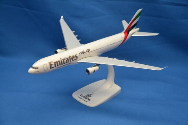 Airbus A330-200 Emirates