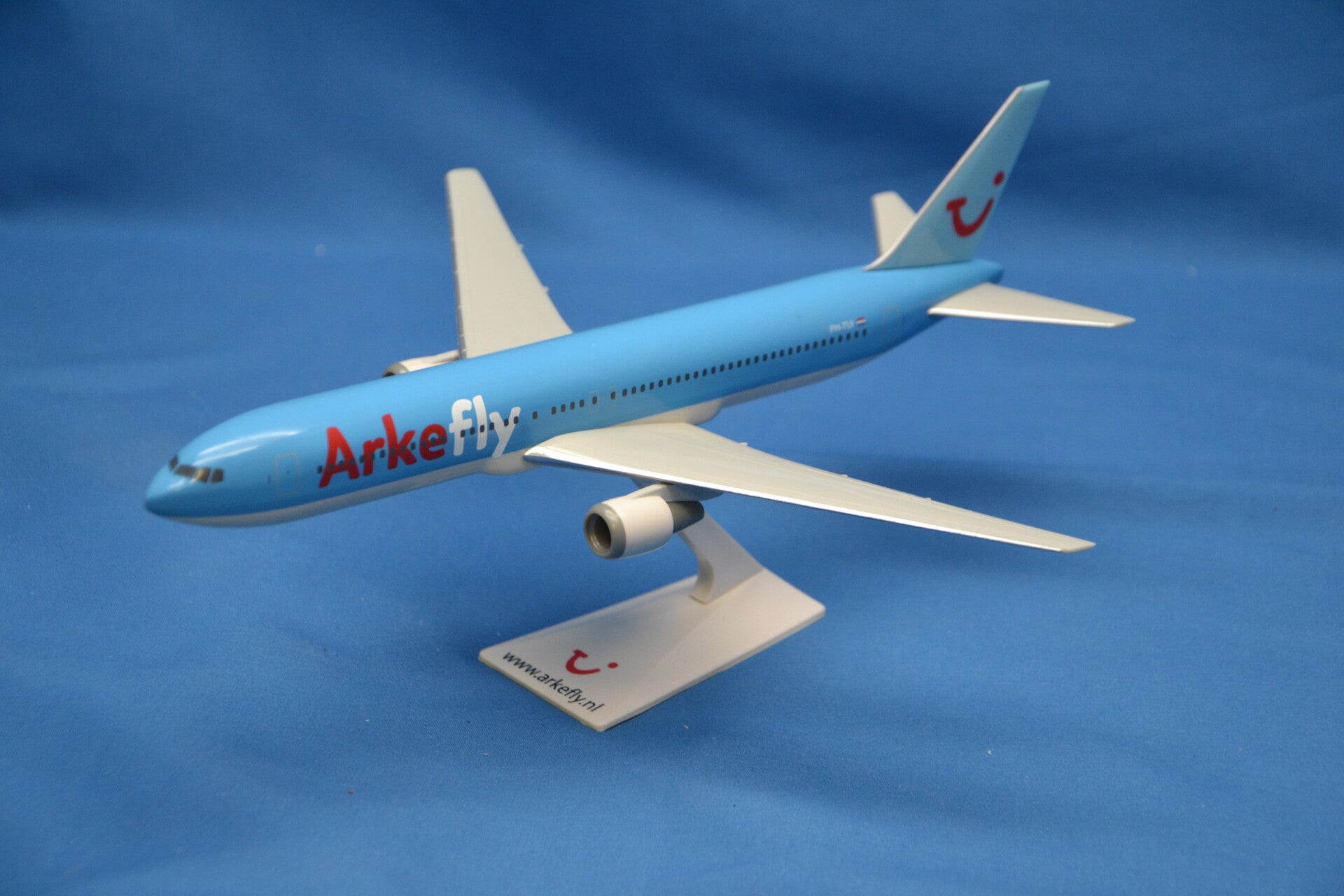 Boeing B 767-300 ER Arke Fly
