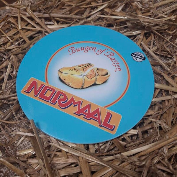 Normaal Buugen of Basten