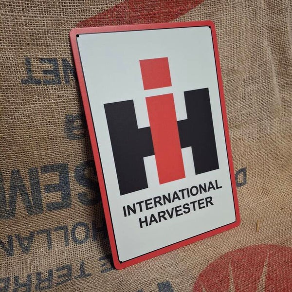 International Harvester logo - Metalen wandplaat