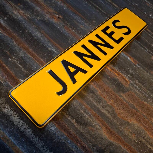 Jannes - Metalen nummerplaat geel