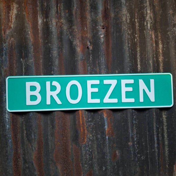 Broezen - Metalen nummerplaat groen