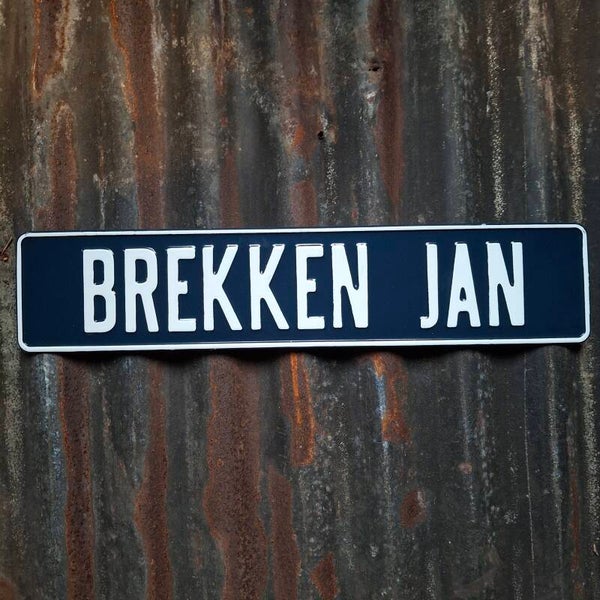 Brekken Jan - Metalen nummerplaat oud blauw