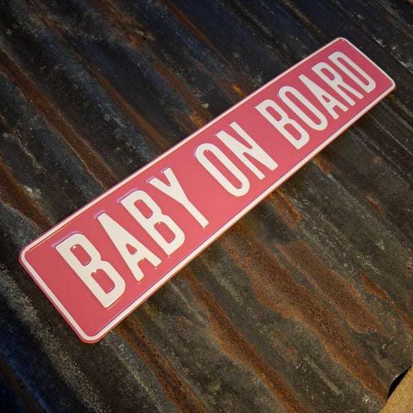 Baby on board - Metalen nummerplaat roze