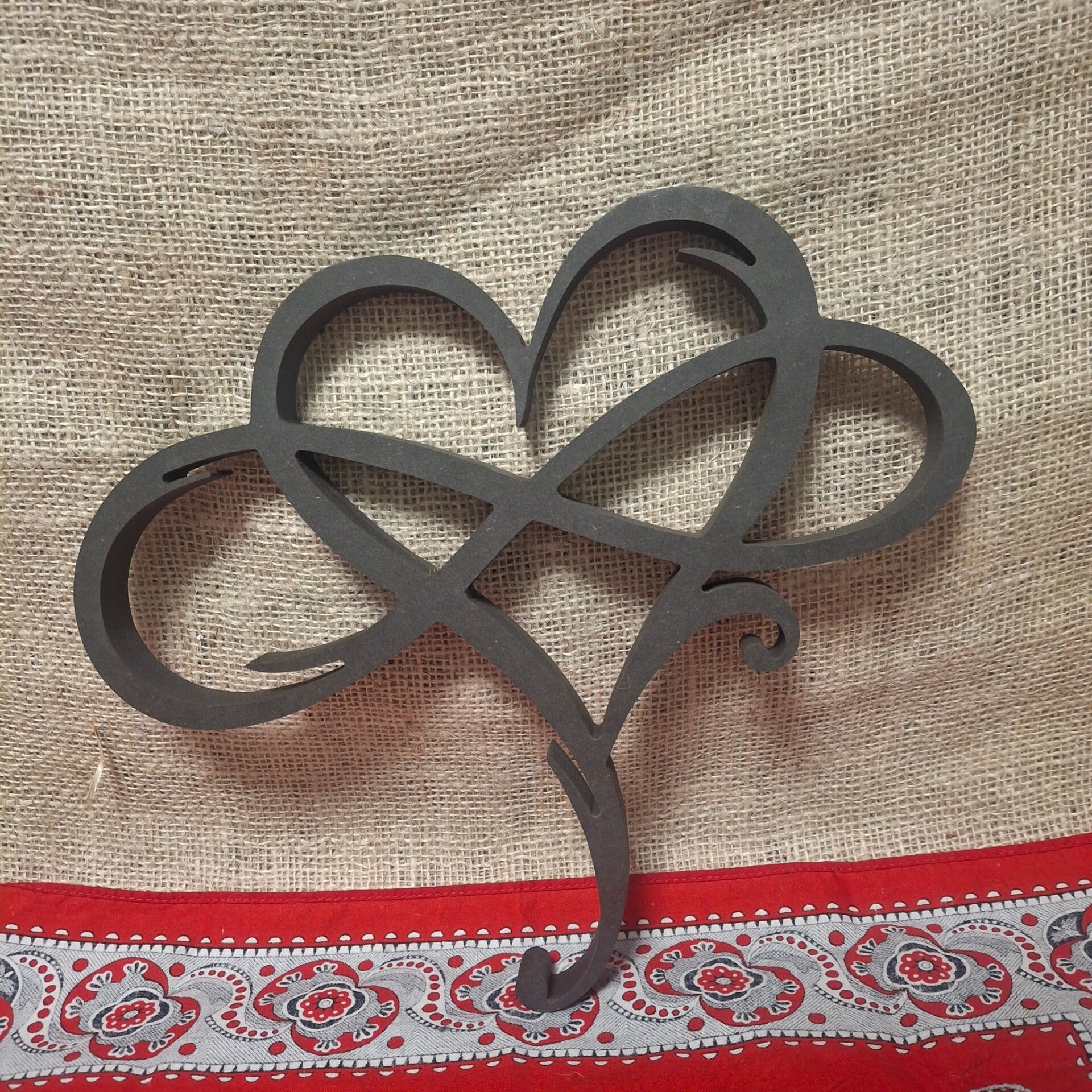 Symbool Eeuwige Liefde - Houten wanddecoratie