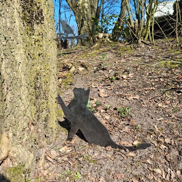 Kat met vogel - Metalen tuindecoratie