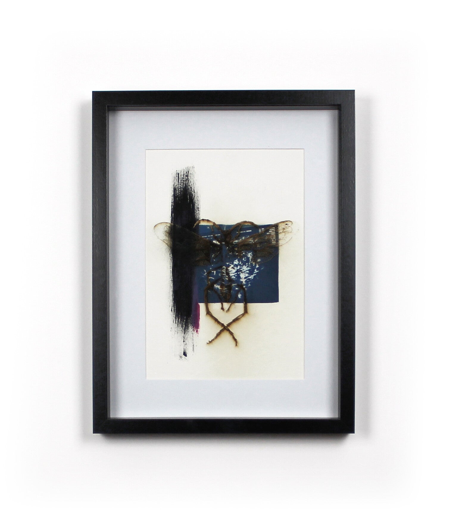 J - Acrylique, cyanotype et dessin numérisé gravé au laser sur papier - 19x28cm