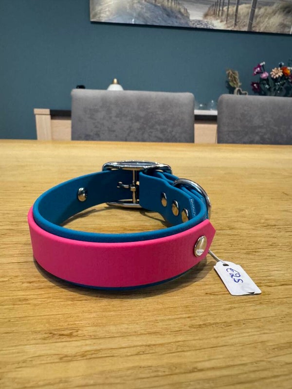 Halsband