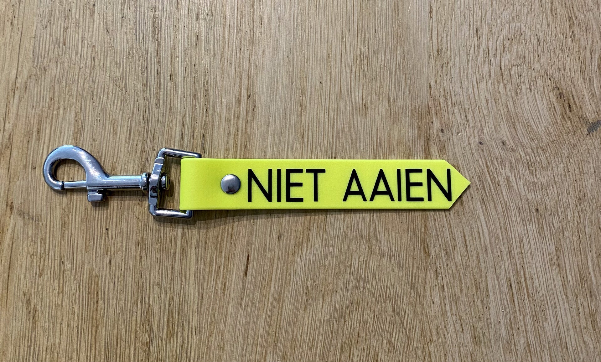 sleutelhanger niet aaien