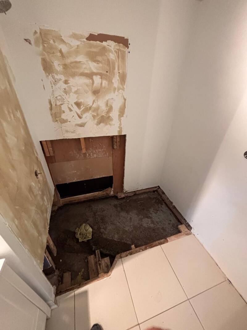 destruction ancienne douche