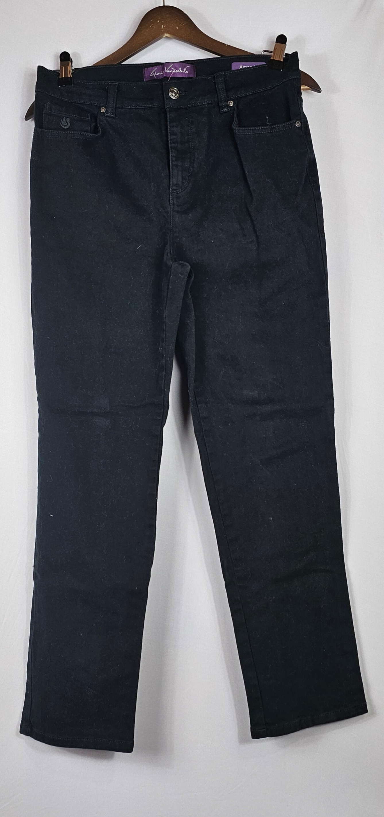 Gloria Vanderbilt Amanda Black Jeans Size 8 short