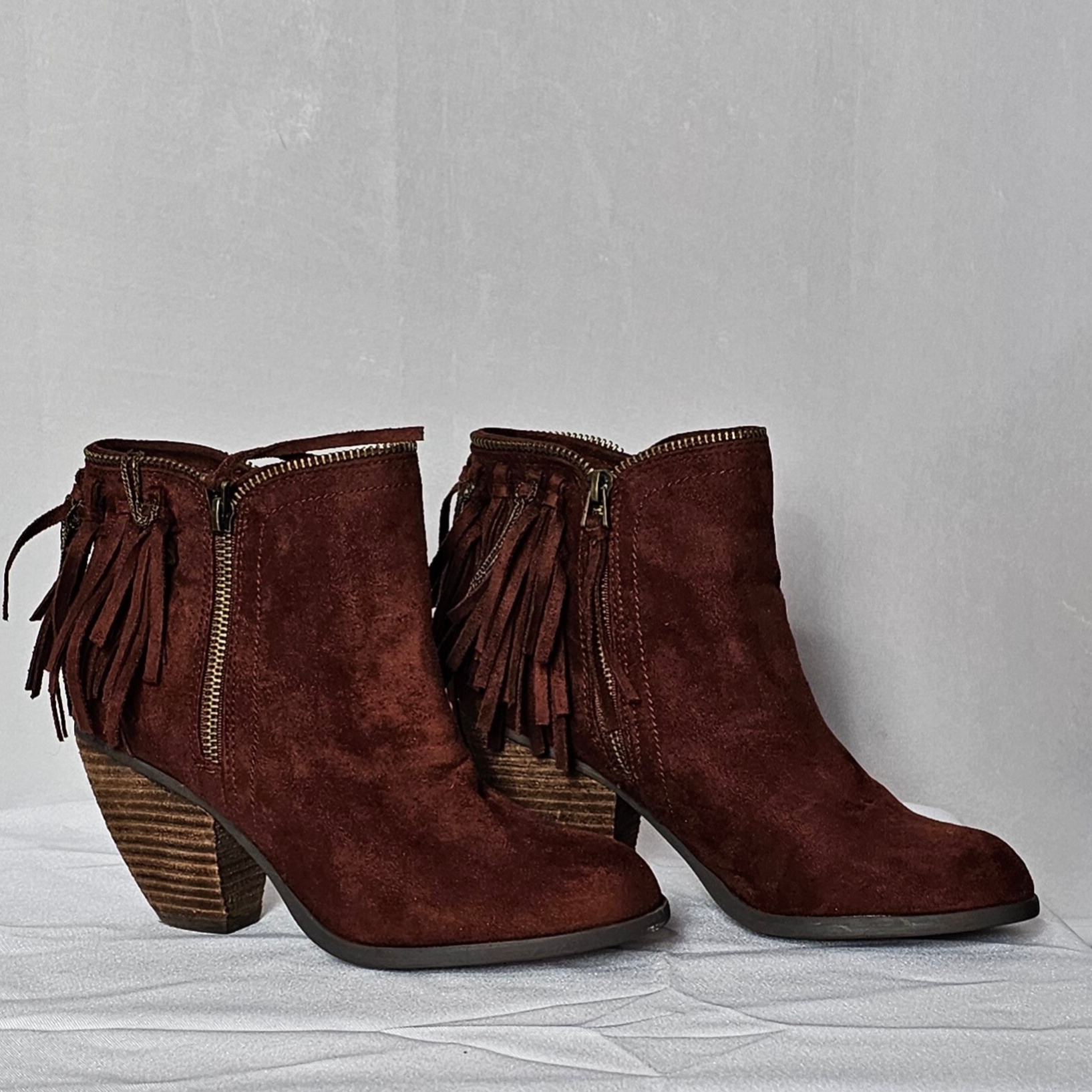 Not Rated Womens Flippin Fringe Ankle Booties Size 7.5