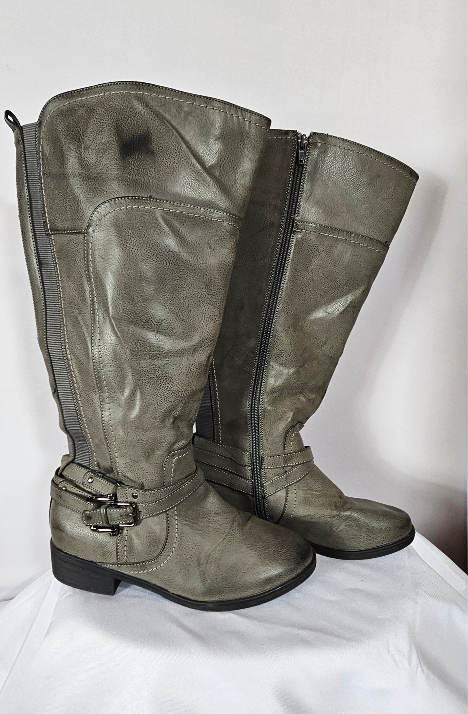 OK Knee High Gray Women's Boots Size 7.5