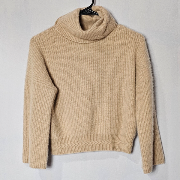 Joie 100% Cashmere Turtleneck Sweater Size Medium