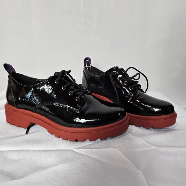 Mix No 6 Gustava Oxford Black Patent Shoes Size 6 M Like New