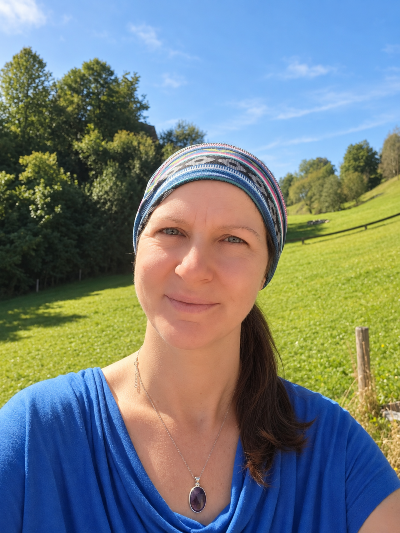 Tina Künzel Gründerin von HATI Gesundheit & Bewusstsein e.V. und Inhaberin von Vertrauen statt Angst