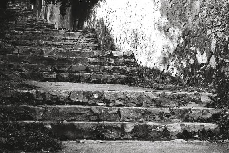 escaliers-7-standard-uqelny.jpg