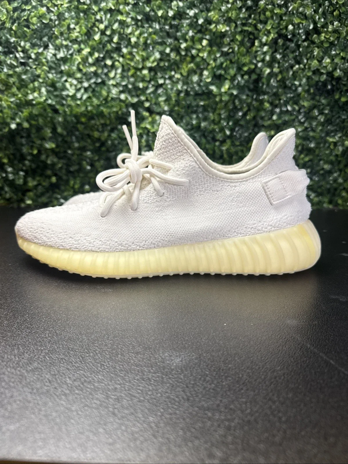Yeezy350 V2