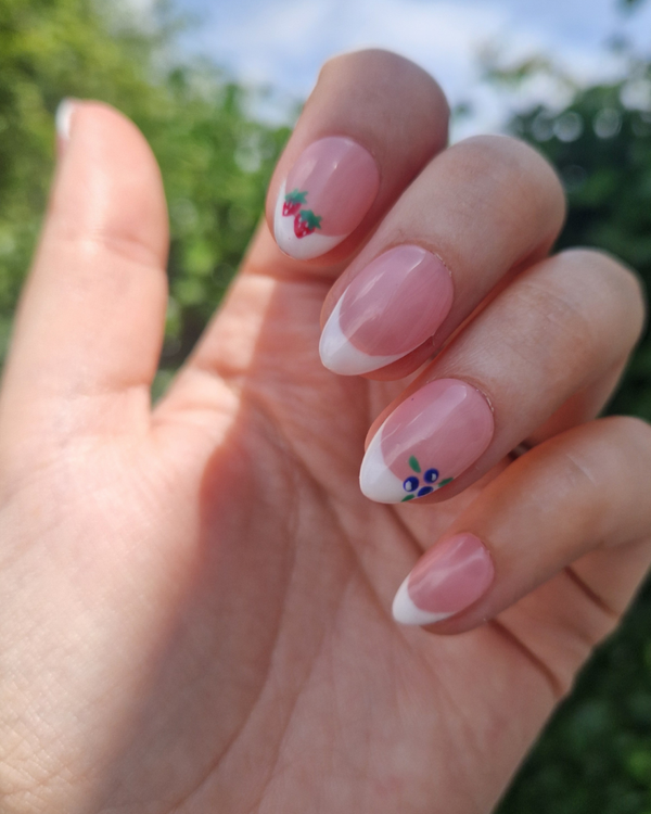 Strawbs and Bluebs