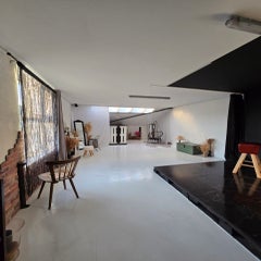 1000109484-standard.jpg