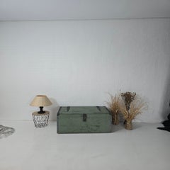 1000109976-standard.jpg