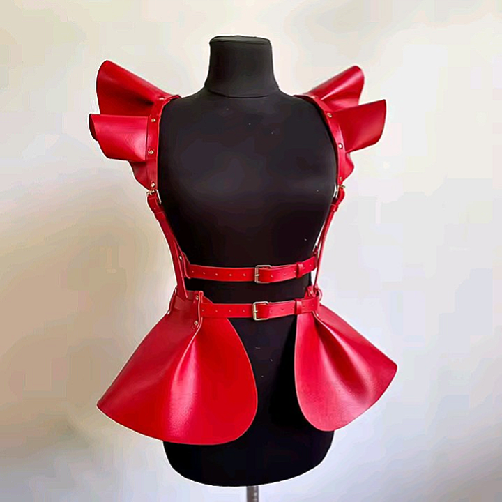 Harness belt skirt