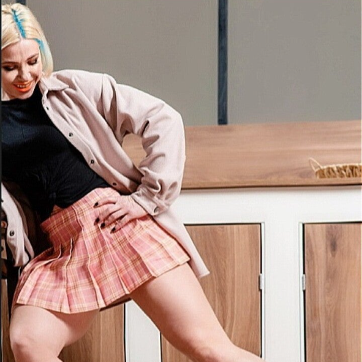 Student style girly skirt