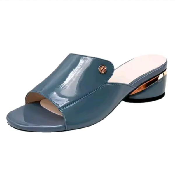 Women's soft leather slippers