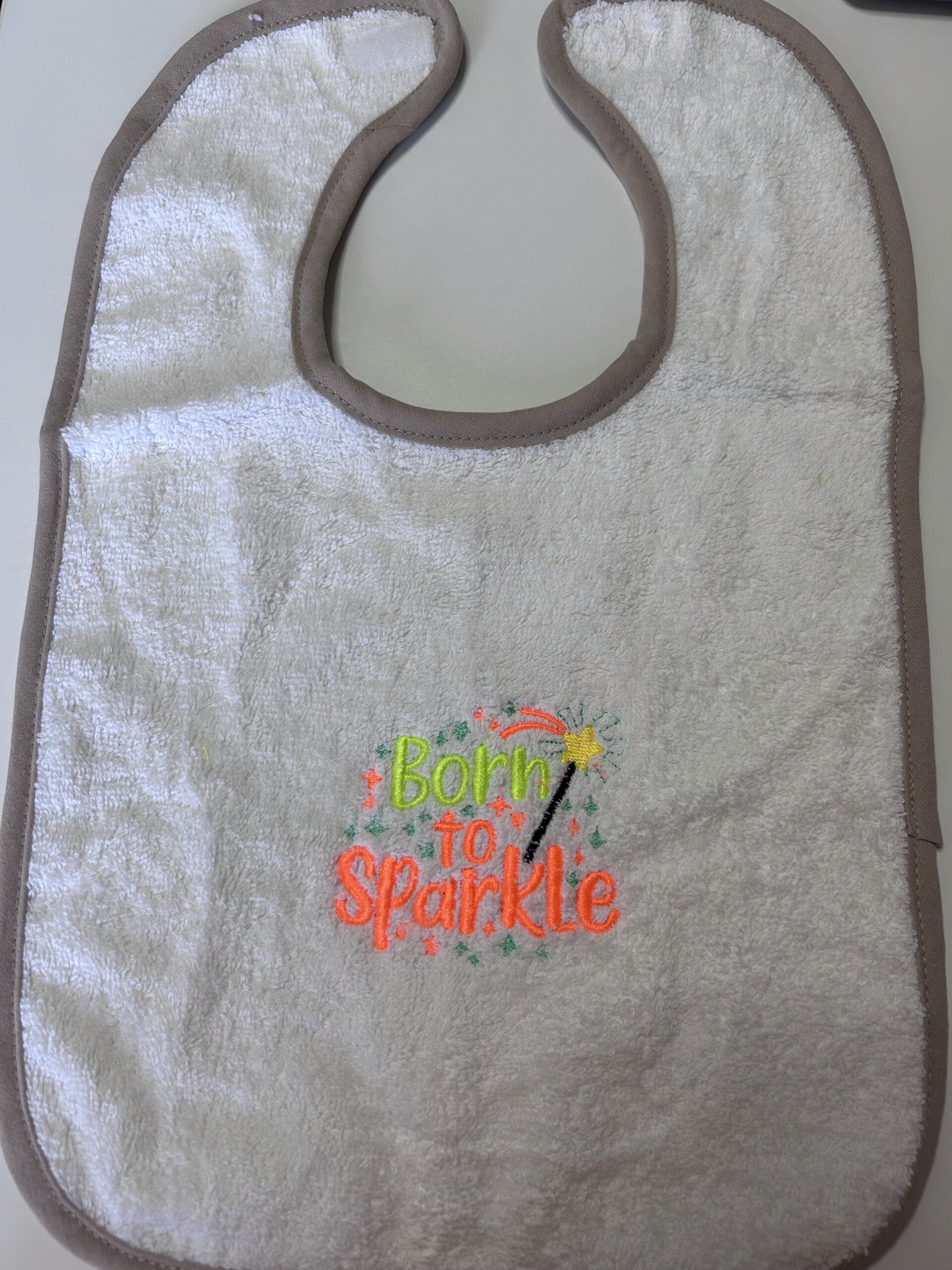 Slabbetje born to sparkle
