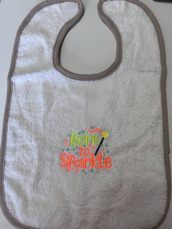 Slabbetje born to sparkle