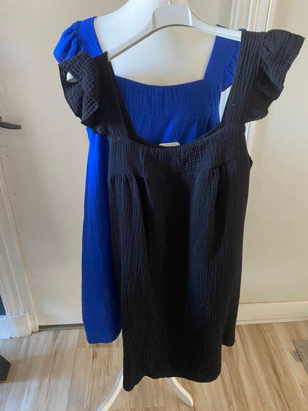 Robe en gaze de coton à bretelles volantes