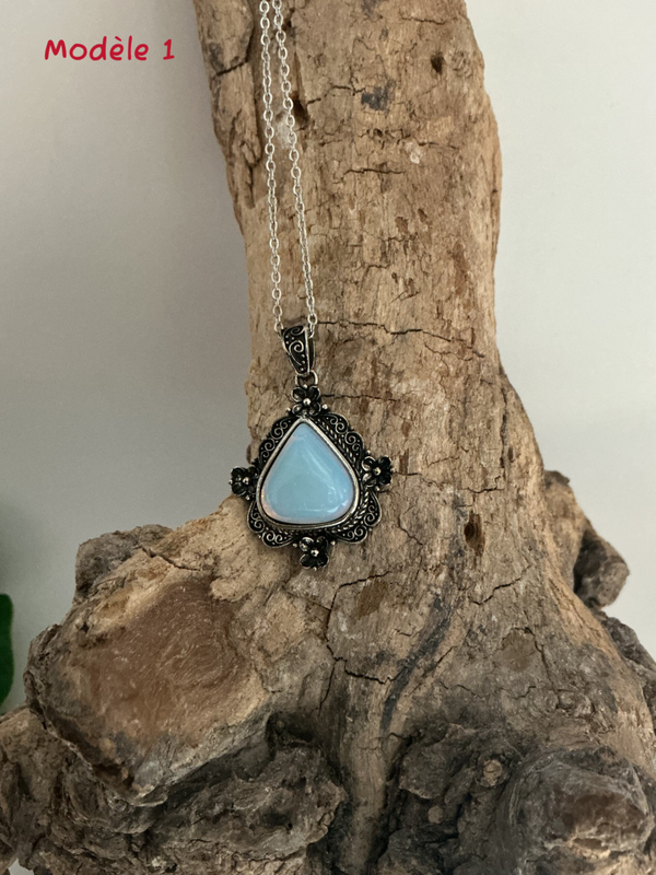 Pendentif pierre de lune