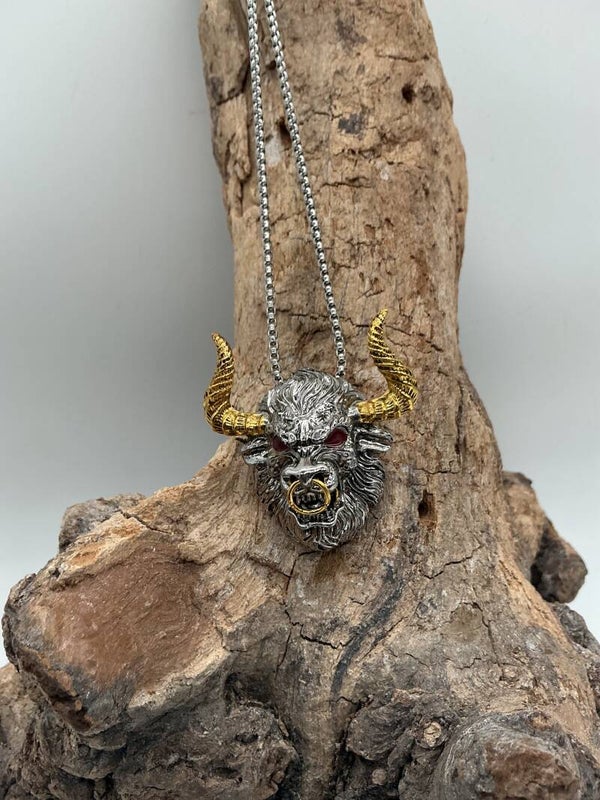 Pendentif punk