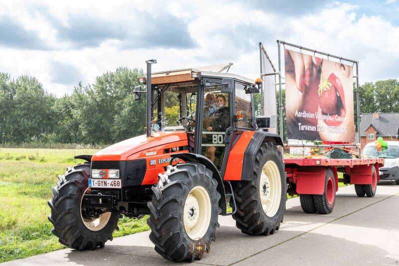 g-rnaertfeesten-classic-cars-parade-reclamestoet-timelesstales-56-standard.jpg
