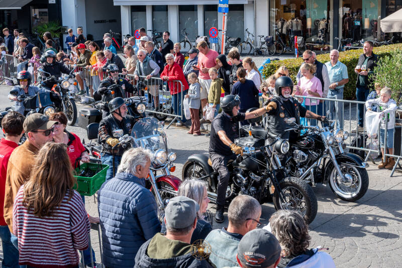 g-rnaertfeesten-classic-cars-parade-reclamestoet-timelesstales-85-standard.jpg