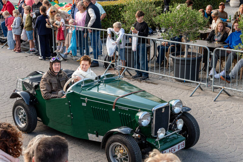 g-rnaertfeesten-classic-cars-parade-reclamestoet-timelesstales-87-standard.jpg