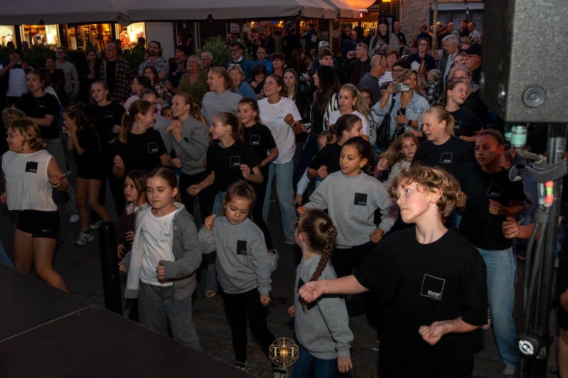 girnaertfeesten-girnaert-eetfestijn-girnaert-stuntshow-timelesstales-15-standard.jpg